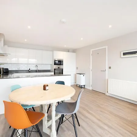 Apartment Altido Modern Apt Near Union Canal With Parking Edinburgh