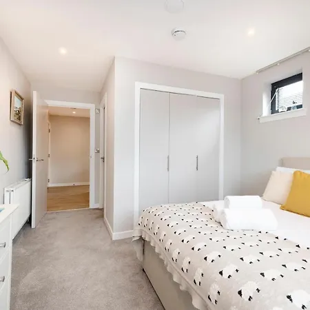 Altido Modern Apt Near Union Canal With Parking Edinburgh