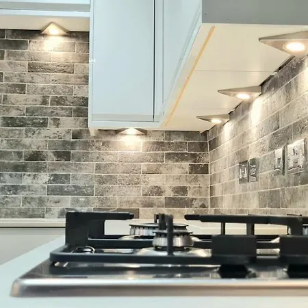 Apartment Stunning 2 Bedroom Georgian