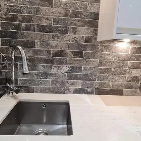 Stunning 2 Bedroom Georgian