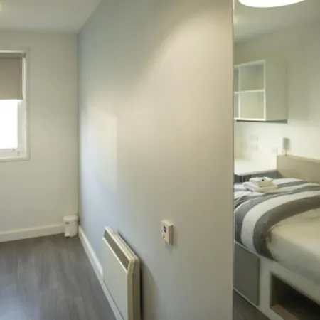 ゲストハウス Ensuite Rooms & Studios, Edinburgh - Sk *