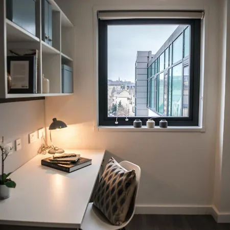 Ensuite Rooms & Studios, Edinburgh - Sk エディンバラ