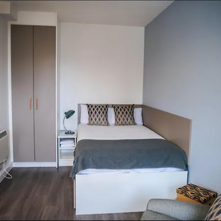ゲストハウス Ensuite Rooms & Studios, Edinburgh - Sk