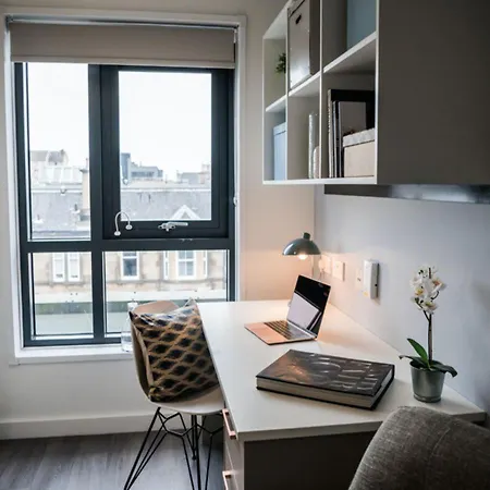 Ensuite Rooms & Studios, Edinburgh - Sk * エディンバラ