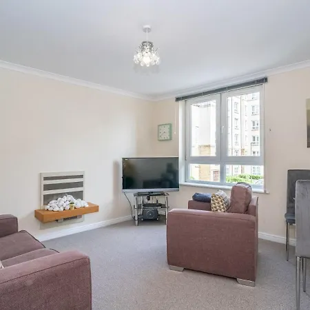 Apartment Pass The Keys Modern And Spacious 2 Beds Flat With Free Parking *