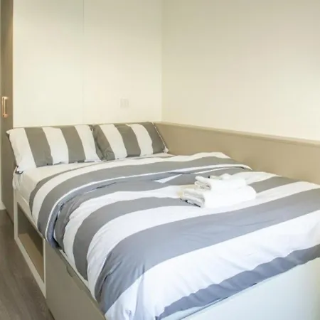 Ensuite Rooms & Studios, Edinburgh - Sk ゲストハウス