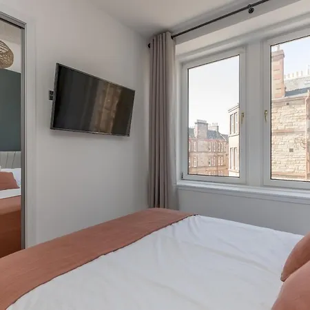 Pass The Keys Stunning 3 Bed Loft Style With Free Parking Lägenhet Edinburg
