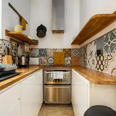 Apartament Comfortable 2 Bedroom In The Heart Of Leith *