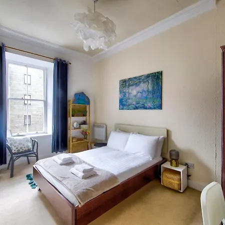 Guestready - Cosy Flat In - Minutes From Waverley Station