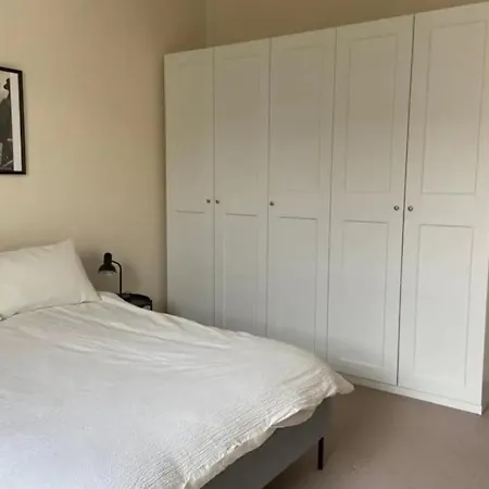 公寓 Modern 2 Bedroom In
