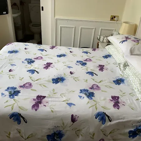Dorstan House 3*