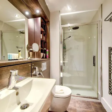 Guestready - Bright Modern 1 Bed Close To Centre Appartement *