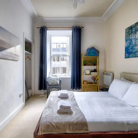 Guestready - Cosy Flat In - Minutes From Waverley Station شقة *