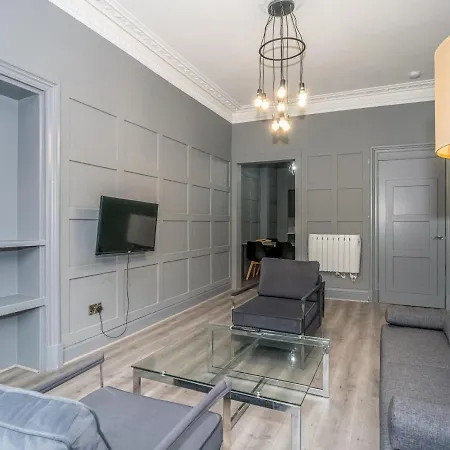 Pass The Keys Stylish 2 Beds Flat In Historic Victorian Building * Édimbourg