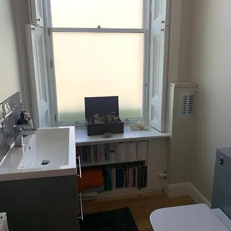 Bright And Cosy 2 Bedroom Flat In Trendy Leith Appartement *