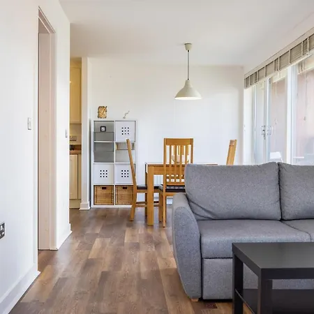 Apartament Joivy Modern 2 Bed Flat Near Inverleith Park, With Terrace And Free Parking