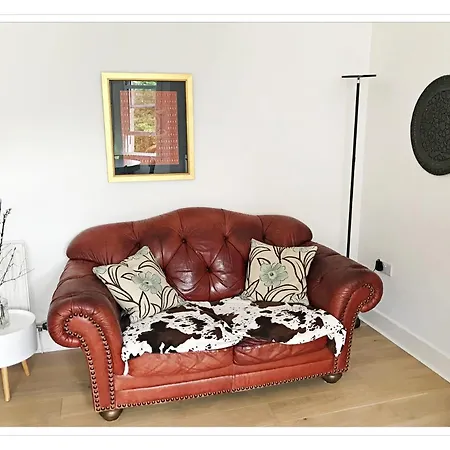 公寓 Spacious And Modern 2 Bedroom Flat Near The Centre *