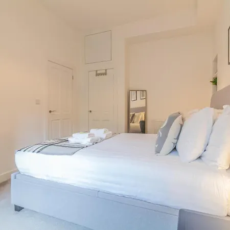 Pass The Keys Stylish, Homely And Central 2Bd Flat Nr Royal Mile * Edinburgh