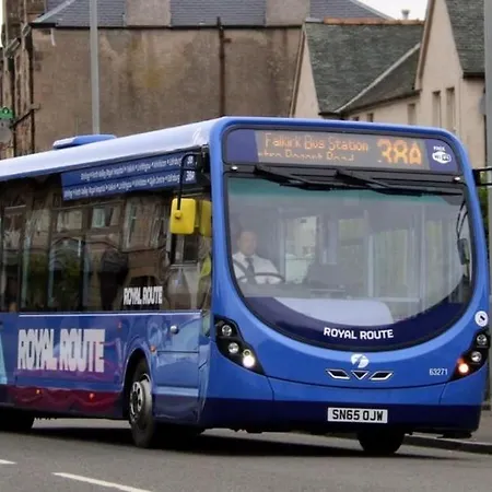 4 Bed Near Airport Hébergement de vacances Édimbourg