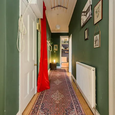 Lovely Victorian 2-Bed Apartment In Edinburgh * Edinburgh