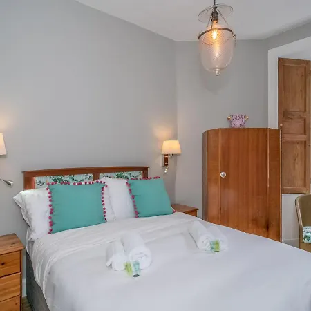 Superb 3beds House In Chic Area Of The Centre - Pass The Keys