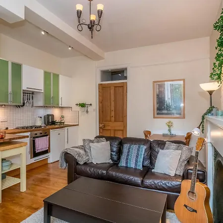 Lägenhet Pass The Keys Superb 1 Bed Flat In Traditional Victorian Building *