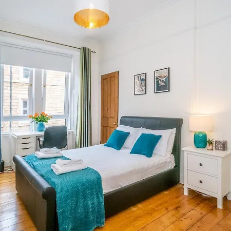 Superb 1 Bed Flat In Traditional Victorian Building - Pass The Keys Appartamento *