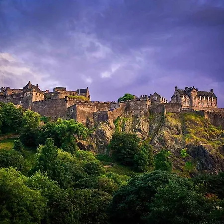 Appartamento Stunning 2 Bedroom Georgian Edimburgo