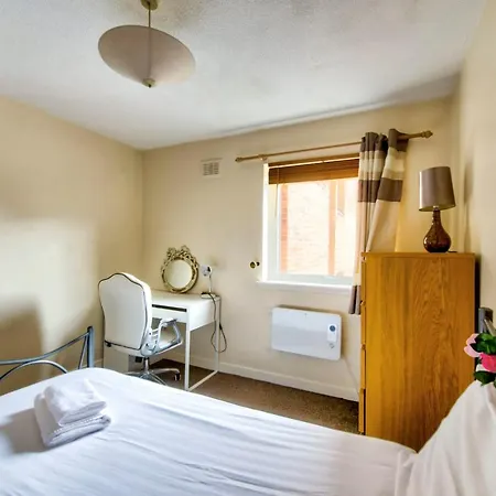 Guestready - 2Bdr Apartment In A Converted Brewery Complex In Edinburgh Apartment *