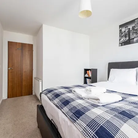 Apartament Joivy Modern 2 Bed Flat Near Inverleith Park, With Terrace And Free Parking *