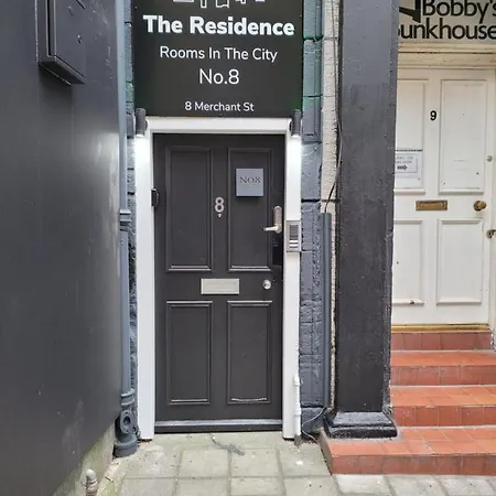 The - No 8 Edinburg