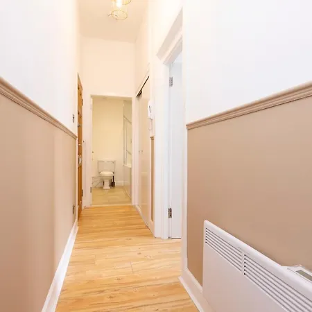Joivy Glamorous1-bed Flat Overlooking Grassmarket 公寓 爱丁堡