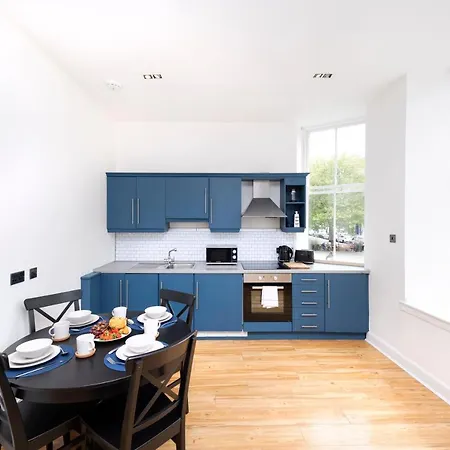 Joivy Glamorous1-bed Flat Overlooking Grassmarket * 爱丁堡