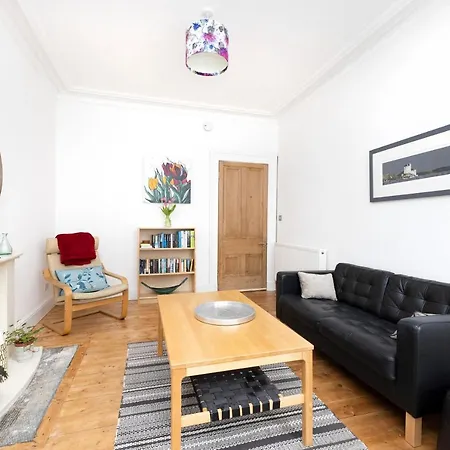 아파트 Joivy Charming Near Leith Links With Patio *