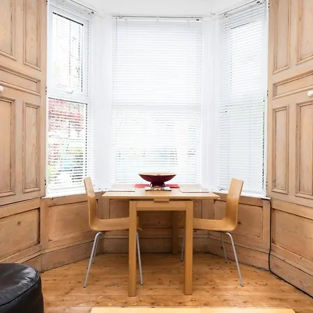 Joivy Charming Near Leith Links With Patio * 爱丁堡