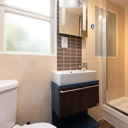 Joivy Haymarket 3* Edinburgh