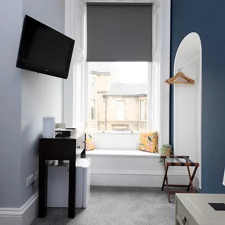 Joivy Haymarket エディンバラ