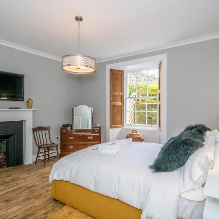 Superb 3beds House In Chic Area Of The Centre - Pass The Keys * אדינבורו