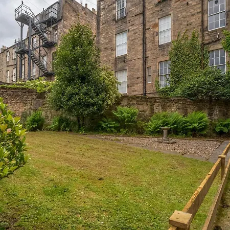Pass The Keys Superb 3beds House In Chic Area Of The Centre Holiday home Edinburgh