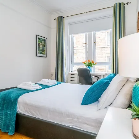 Superb 1 Bed Flat In Traditional Victorian Building - Pass The Keys Appartamento *