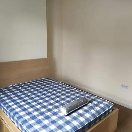 Parkhead Self Catering 2 Bedroom Flat 爱丁堡
