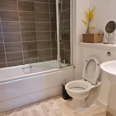 Stunning Waterfront Western Harbour Apartamento *