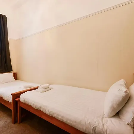 Guestready - Remarkable 2-Bedroom Apartment In Holyrood Park Edimburgo