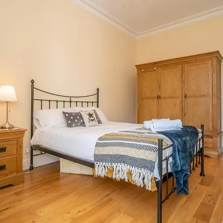 Appartement Pass The Keys Spacious 2beds Flat With Amazing Views Near The Meadows Edinburgh