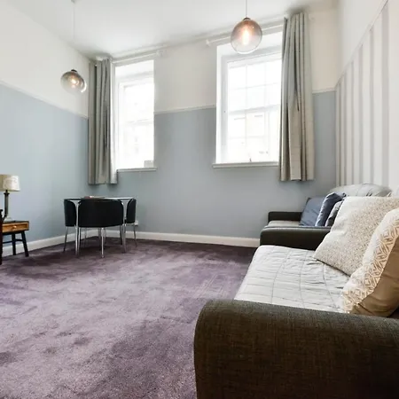 Guestready - Remarkable 2-Bedroom Apartment In Holyrood Park