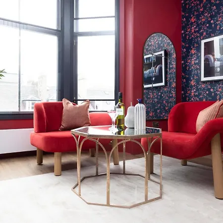 Apartahotel 30 Castle Street 3*