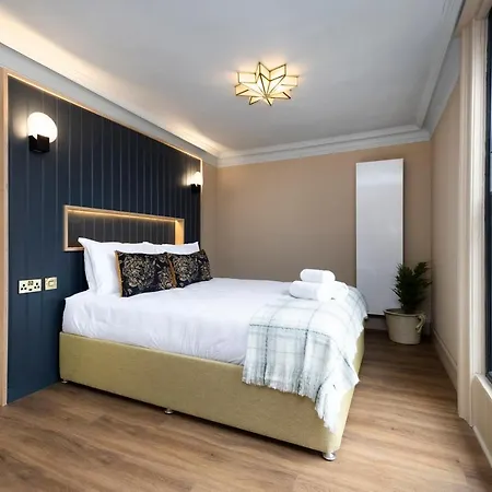 30 Castle Street Apartahotel Edimburgo