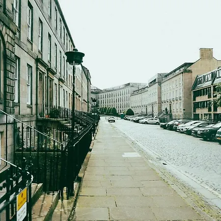 Fettes Hideaway * Edinburgh