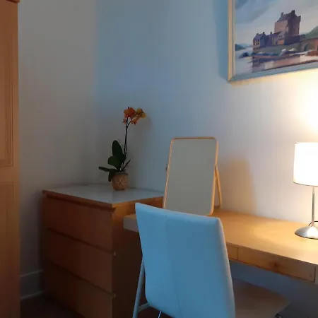 St Quarter 2 Bed