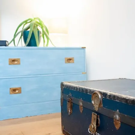 Charming Cosy Flat In The Heart Of Edinburgh شقة